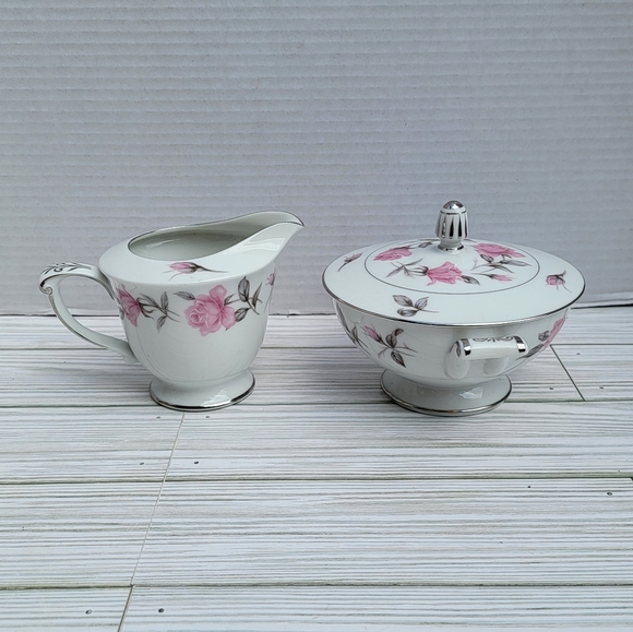 Sango Rosetta 3104 Creamer & Sugar Bowl w/Lid w/Platinum Trim Japan Pink Roses - Picture 3 of 14